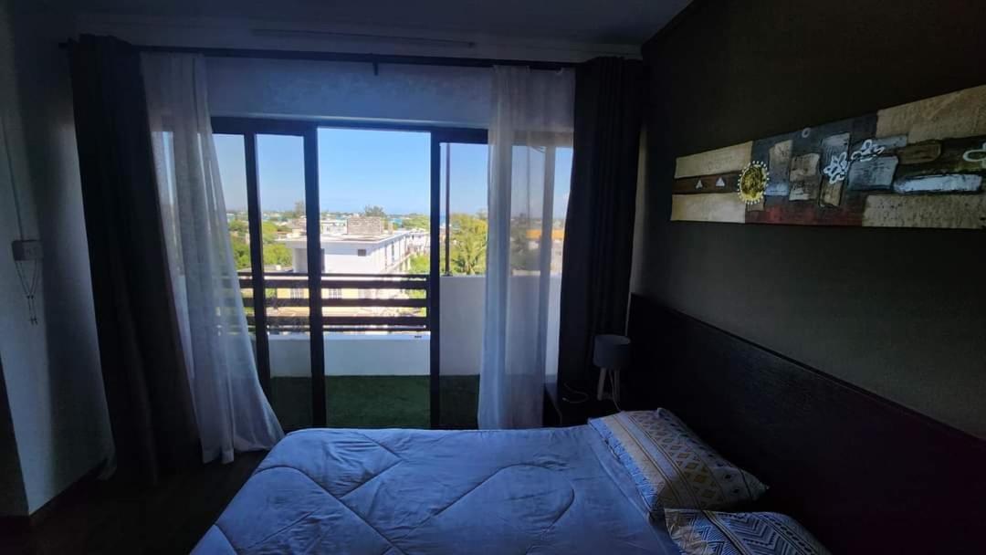 Le Binome Aparthotel กรองด์เบย์ ภายนอก รูปภาพ
