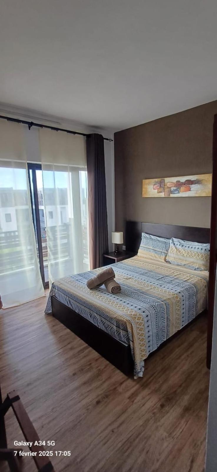 Le Binome Aparthotel กรองด์เบย์ ภายนอก รูปภาพ